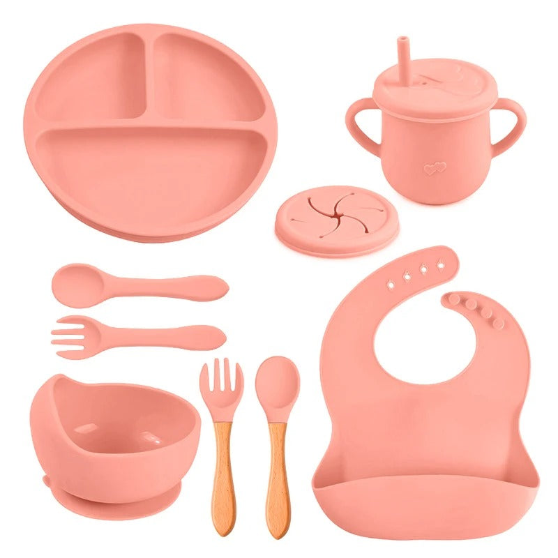 8PCS Baby Silicone Feeding Set Bibs Sucker Dinner Plate Antislip Bowl Spoon Cup Children's Tableware Baby Stuff