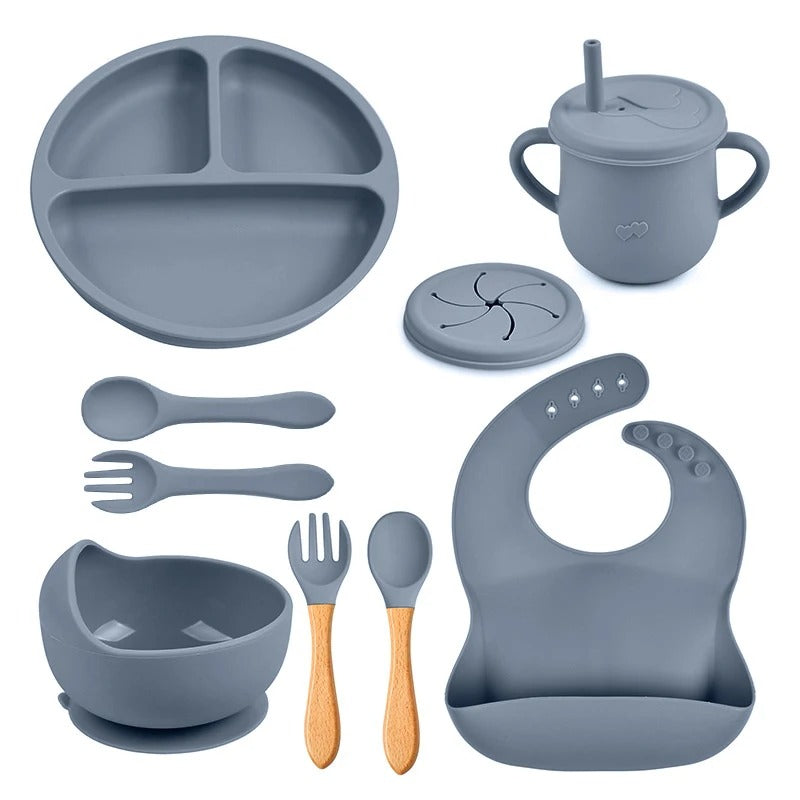 8PCS Baby Silicone Feeding Set Bibs Sucker Dinner Plate Antislip Bowl Spoon Cup Children's Tableware Baby Stuff