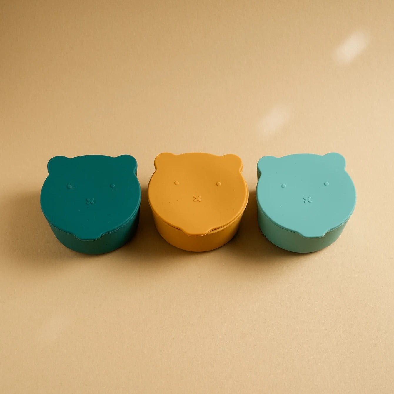 1PCS Baby Cartoon Silicone Feeding Snack Cup Toddle Portable Food Storage Box Portable Snacks Container Children's Tableware
