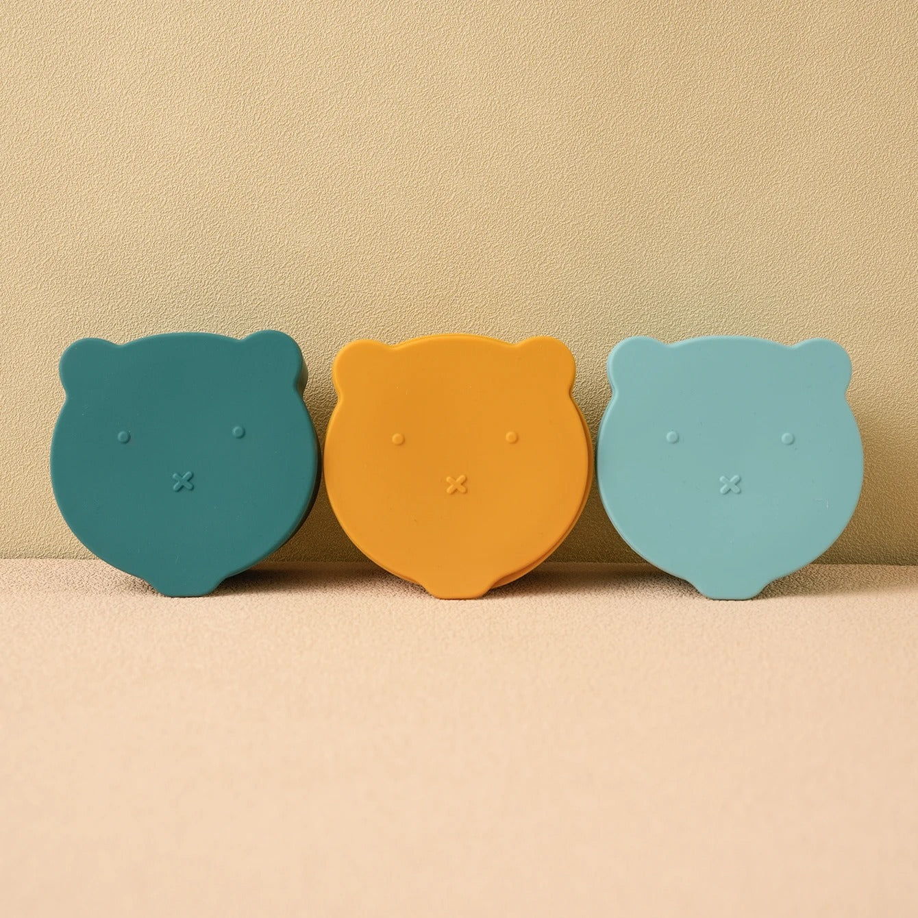1PCS Baby Cartoon Silicone Feeding Snack Cup Toddle Portable Food Storage Box Portable Snacks Container Children's Tableware