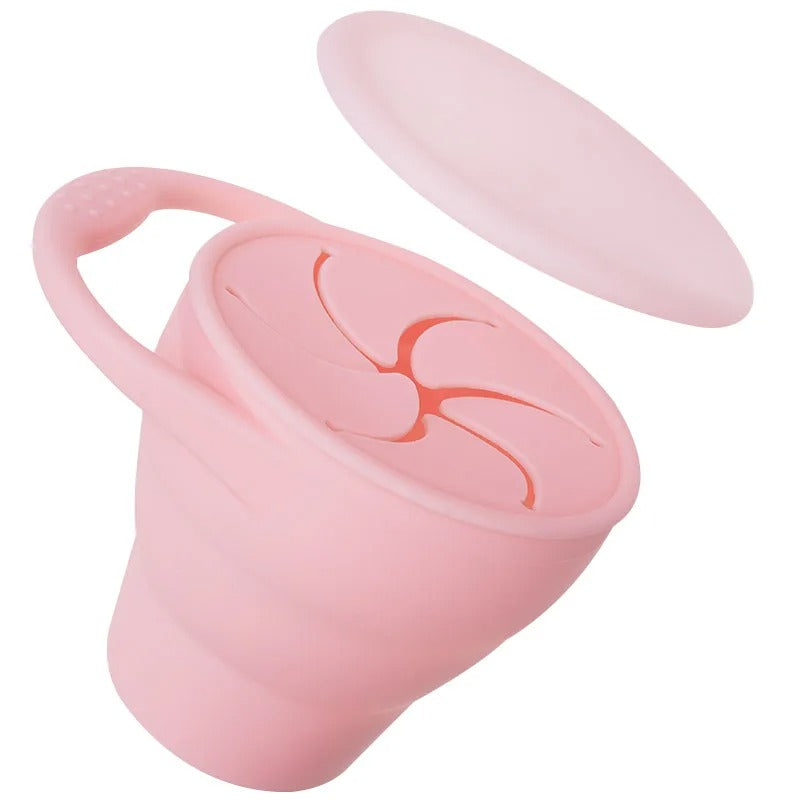 100%Food Safe Approve Silicone Container For Small Items Fashionable Snack cup Portable Food Cup With Lid Baby Accessories
