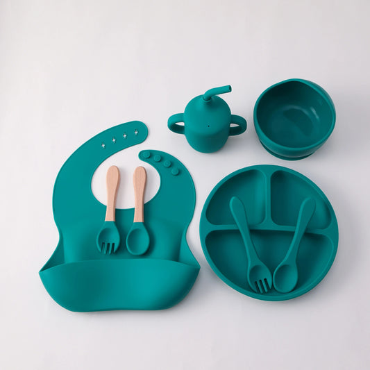 8PCS Silicone Baby Feeding Set Suction Plate BPA Free Straw Cup Waterproof Bib Spoon Fork Kids Learning Utensils Tableware