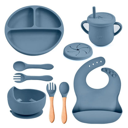 8PCS Baby Silicone Feeding Set Bibs Sucker Dinner Plate Antislip Bowl Spoon Cup Children's Tableware Baby Stuff