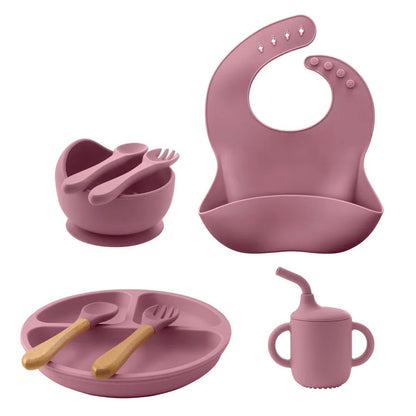 8PCS/Set BPA Free Silicone Baby Feeding Set Sucker Bowl Dishes Plate Straw Cup Spoon Forks Baby Bib For Children's Tableware